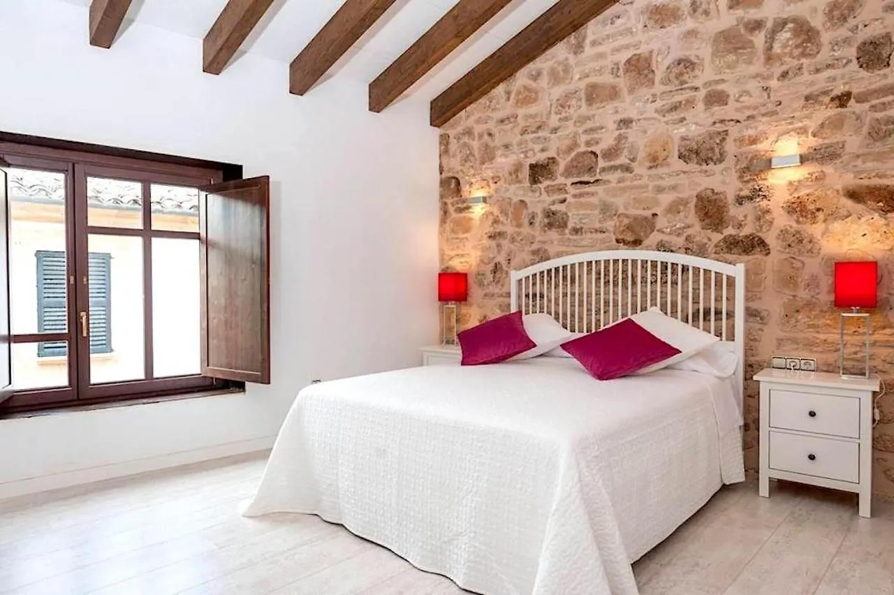 Holiday home Casa Sa Pedra, En El Centro Historico De Alcudia Villa Spain